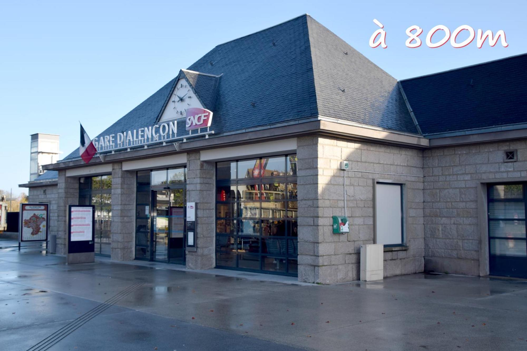Pour Une Agreable Pause Au Parc ! Alencon Exterior photo